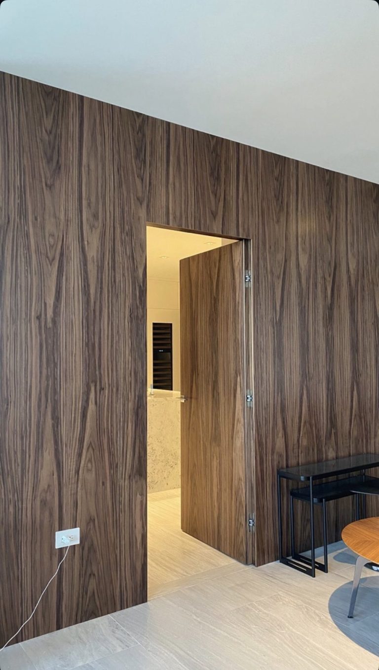 Zabudowa z paneli ściennych – realizacja Soho Concept 17